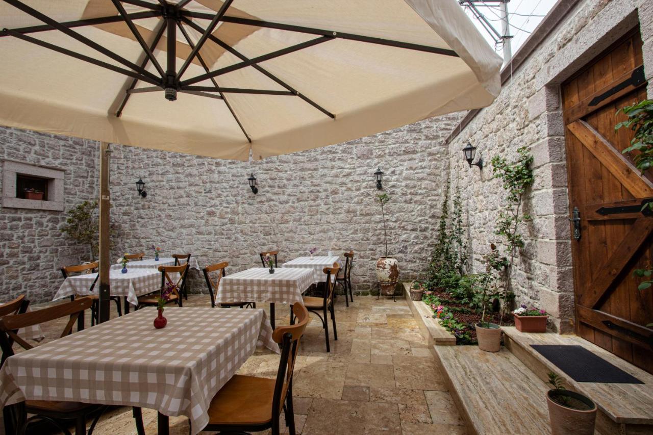 Opus 1910 Hotel Ayvalik Exterior photo