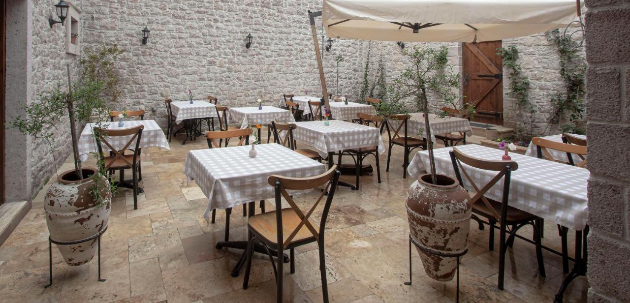 Opus 1910 Hotel Ayvalik Exterior photo